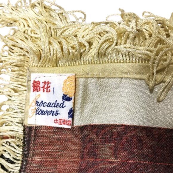 Brand New in Box Vintage Chinese Brocaded Flower Silk Tablecloth - Picture 3 of 8